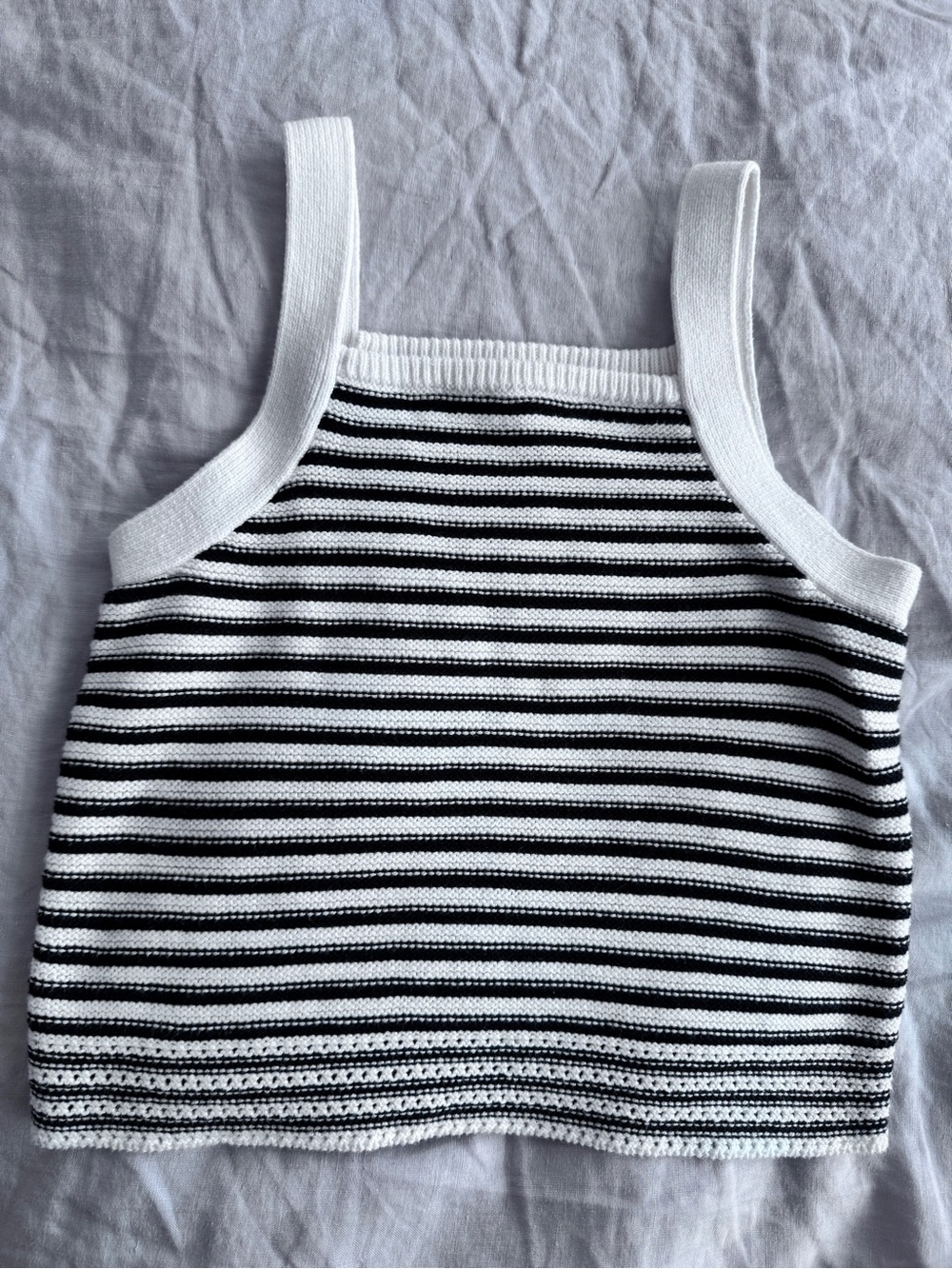 NWOT Cat & Jack Striped Black & White Knit Crop Tank, girls size 10/12